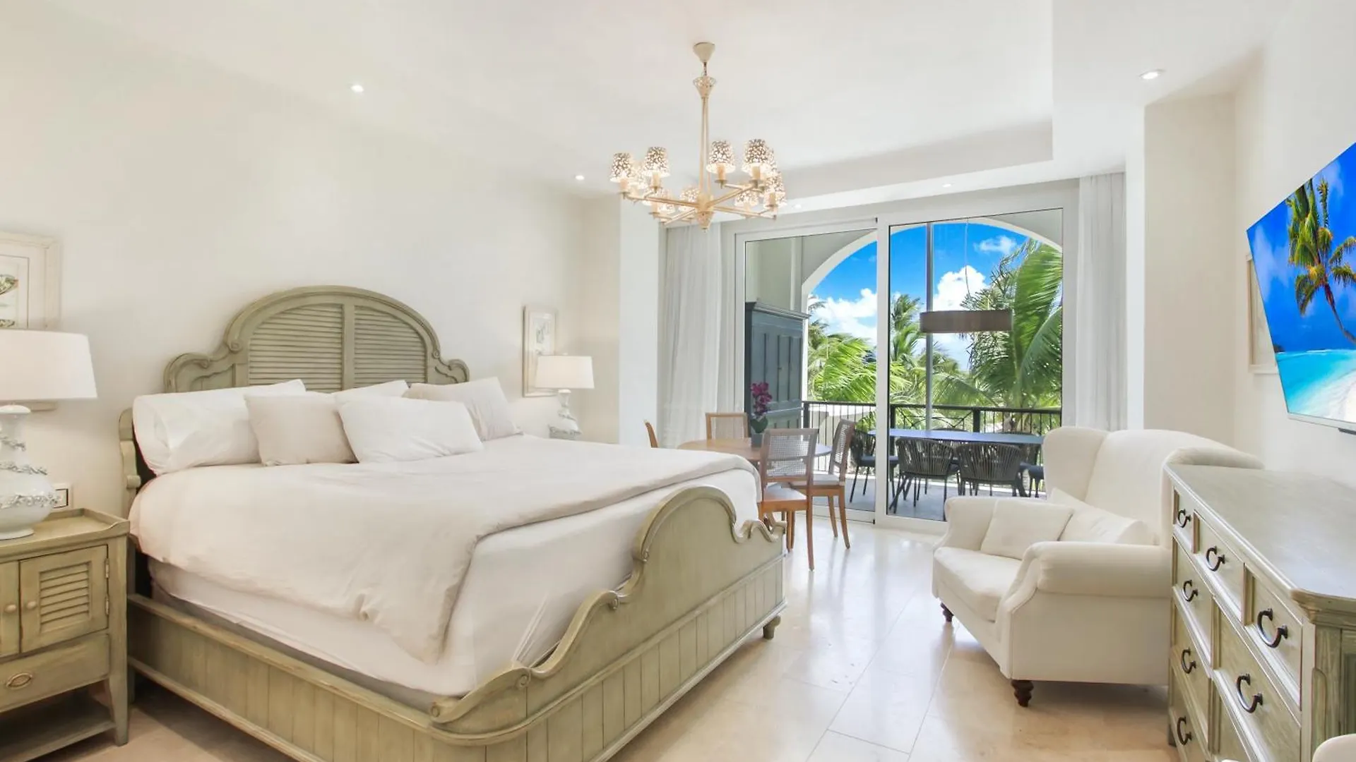 Apartment Aqm Beachfront Paradise! 3Bdr At Api Beach, Cap Cana Punta Cana