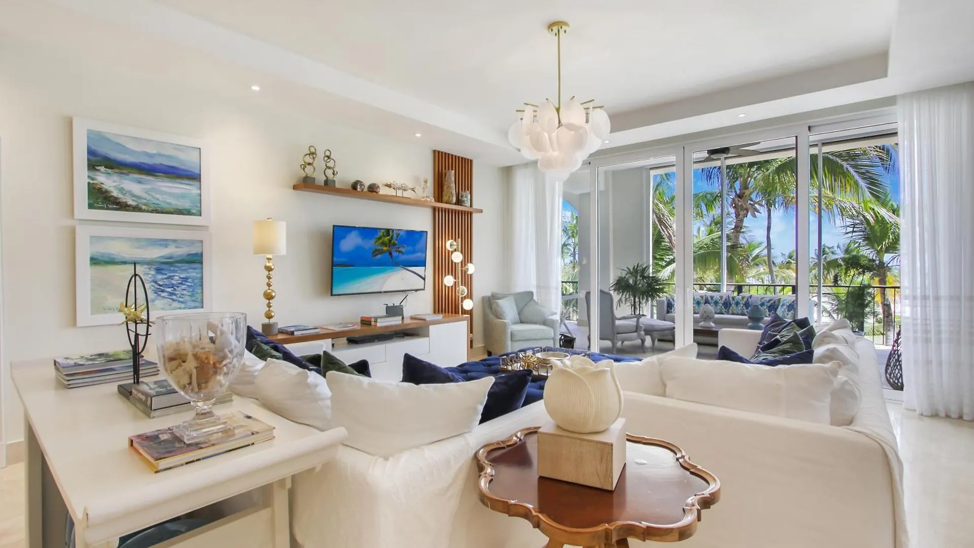 Aqm Beachfront Paradise! 3Bdr At Api Beach, Cap Cana Punta Cana