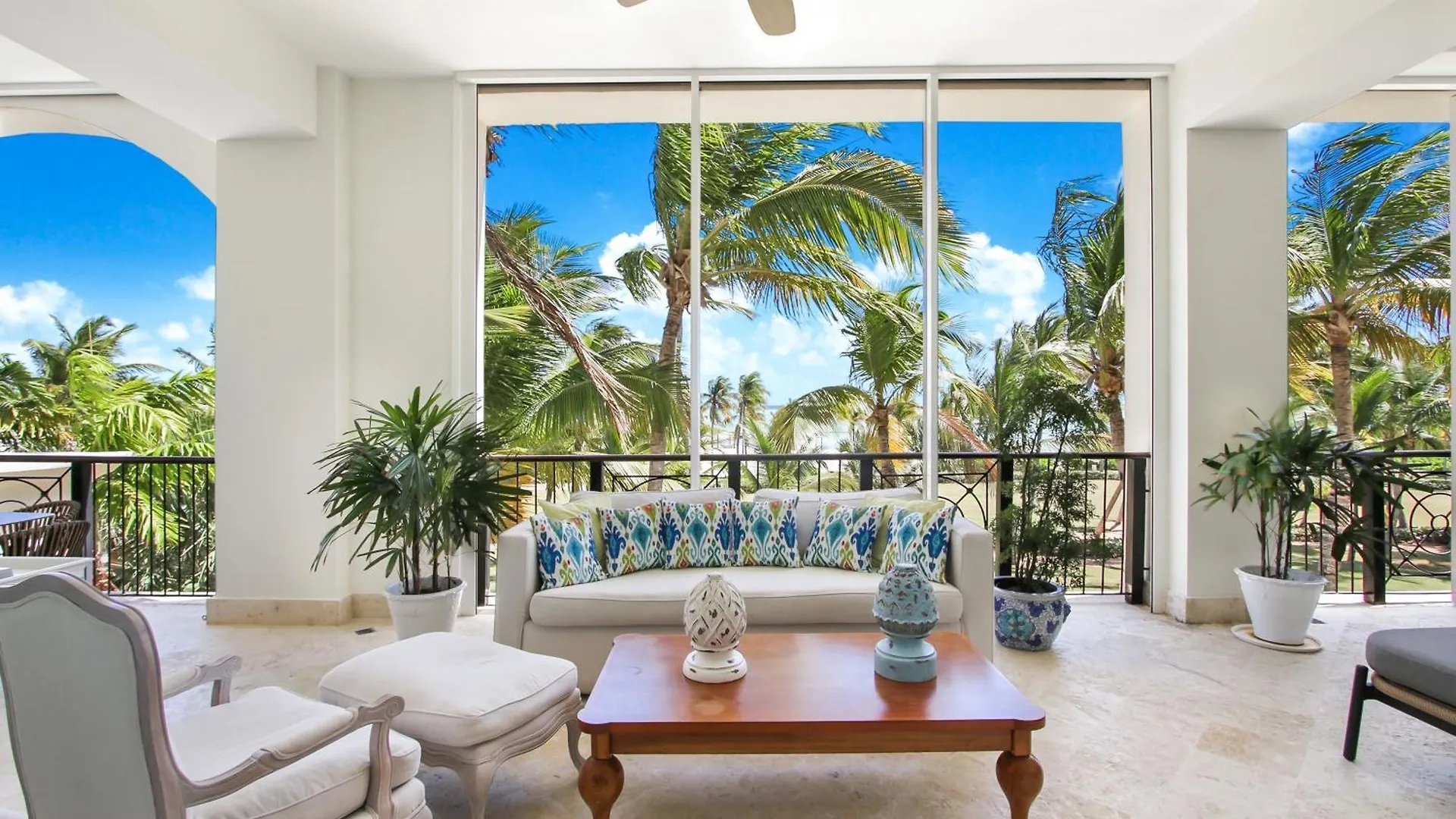 Aqm Beachfront Paradise! 3Bdr At Api Beach, Cap Cana Punta Cana Apartment
